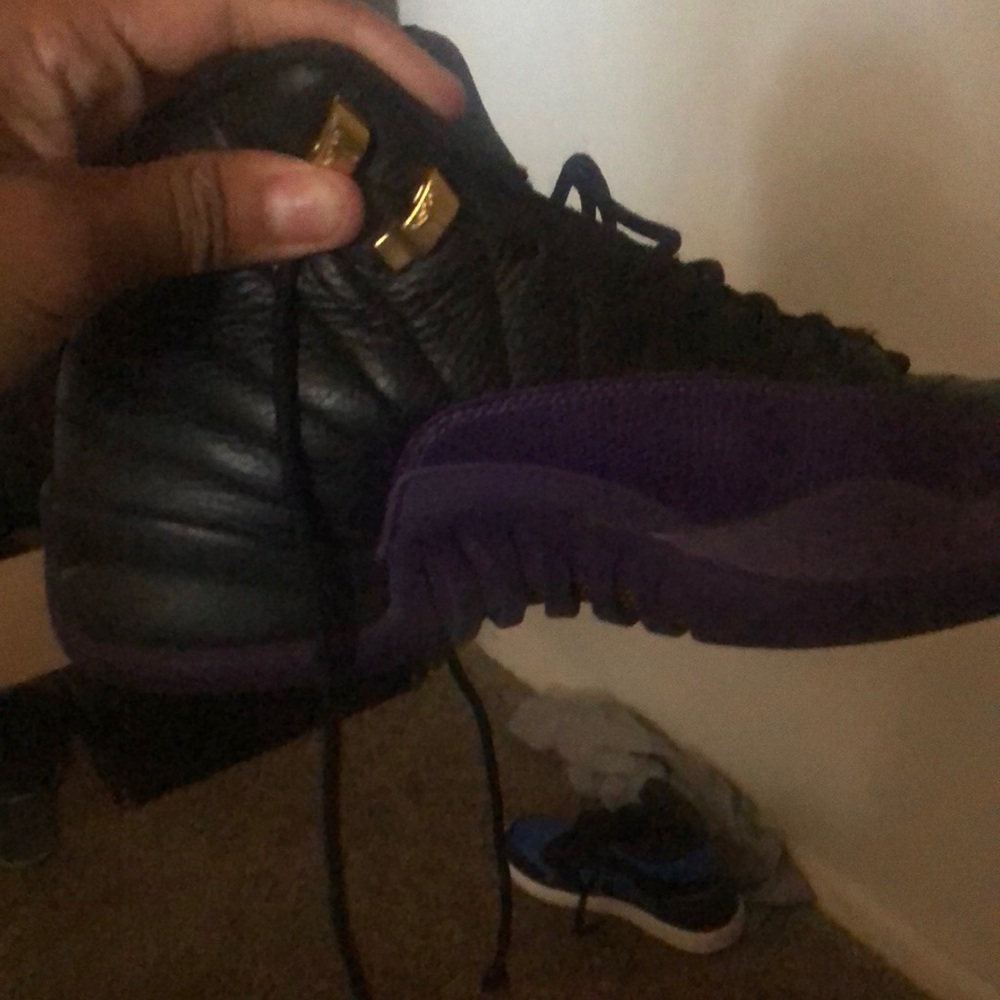 115$ size 7